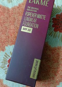 Lakme Forever Matte Foundation
