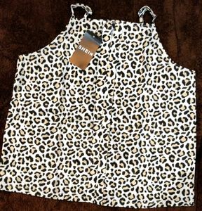 SHEIN Black Bunny Graphic T-Shirt &amp; Leopard Print