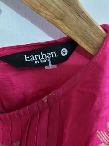 Vibrant Pink cowl tunic with Gold Print