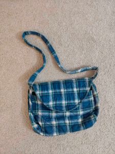 Blue quilted plaid crossbody messenger bag