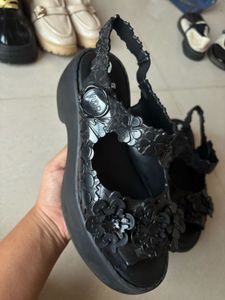 Black Floral Platform Sandals