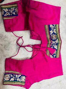 Women Blouse 1 Combo Set