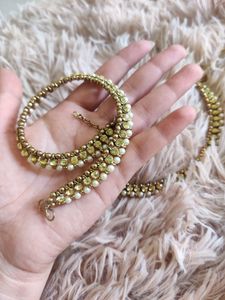 Pearl &amp; Stone details Anklets Set of 2