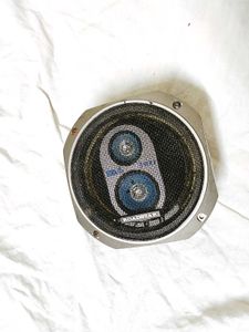 Roadstar Speaker