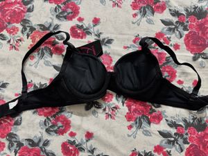 Black Push-Up Bra