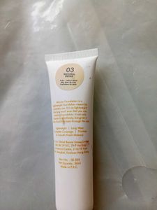 Natural Beige Foundation