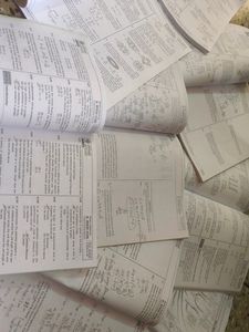 IIT-JEE Books 📚 (Physics Ki Vaccine) From Gwalior