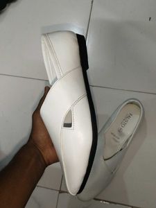 White Fausto Flats
