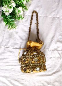 Vintage Beaded Mirror Pouch