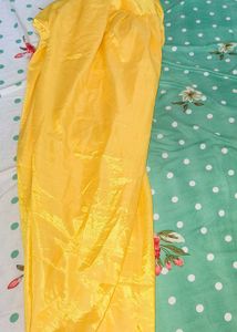 Yellow Paisley Embroidered Kurta