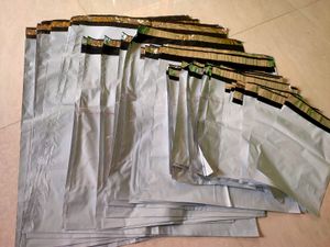 15 Shipping Bags