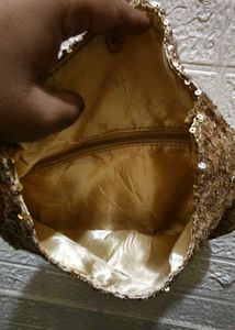 Sparkling Gold Sequin Clutch Bag