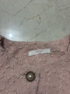 Chic Pink Textured Cropped Jacket