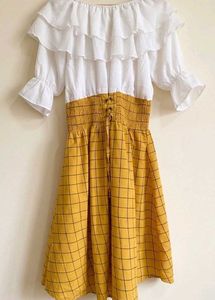 Chic Ruffle and checked midi dress