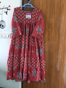 Tiered Floral Print Cotton Kurta