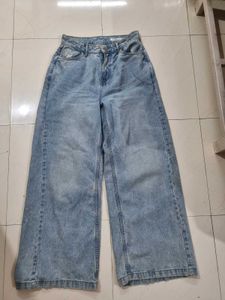 Light Wash Wide Leg Jeans