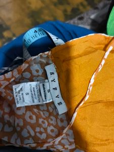 26127. Cute Orange Floral Crop Top
