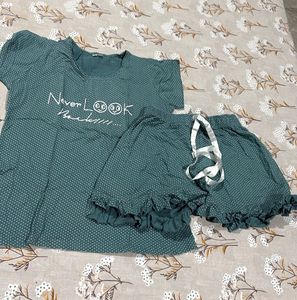 Short Night Suit