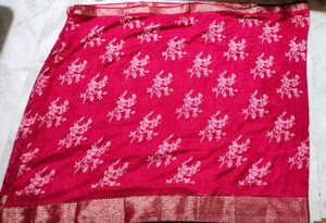 Beautiful Floral Print Pink Saree