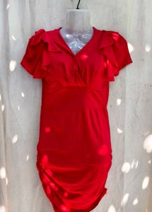 Elegant Red Ruched V-Neck Party Dress