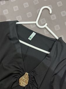 Chic Black Ruched Cut-Out Maxi Dress