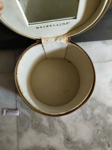 Makeup Box