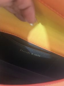 Chic Orange Gradient Chain Shoulder Bag