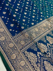 small buti Banarsi saree most demand