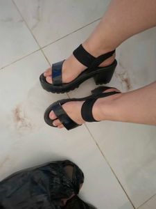 Stylish Black Sandals
