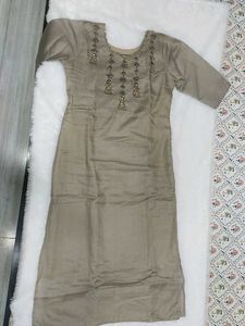 Elegant Kurta with Embellished Neckline