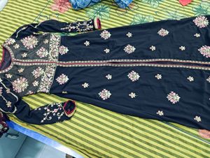 Women Lehnga And Crush