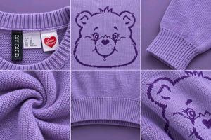 LAVENDER TEDDY BEAR GRAPHIC KNIT SWEATER