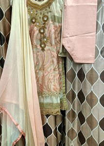 Peach Colour Three Piece Stitch Suit