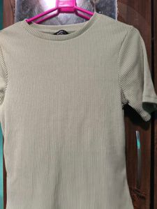 Mint color top