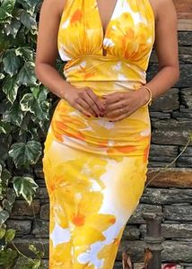 Vibrant Yellow Floral Maxi Dress with tags