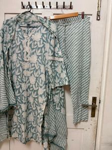 Teal Floral Kurta Set no pant