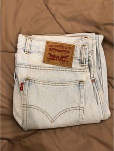 Light Wash Straight Leg Jeans