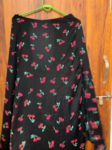 Berrylush Black Cherry Print Crop Top &amp; Skirt Set