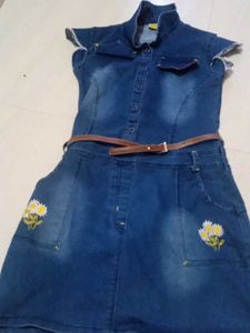 Cute Denim Dress with Floral Detail
