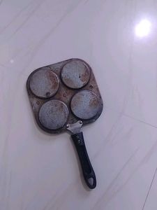 Mini Pancake Pan with 4 Cups