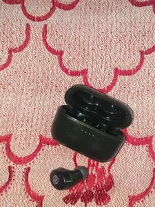 Noise Elan earbuds