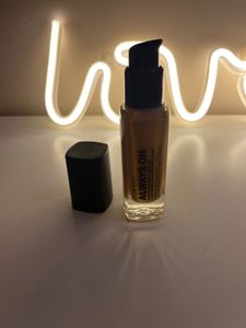 Smashbox Always On Foundation