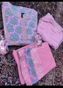 ISHIN BRAND - Beautiful Set with Palazzo