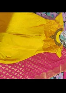 Gown With Banarsi Duppata Size 43