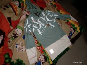 Sage Green Graphic Print Hoodie 8-10 Yrs
