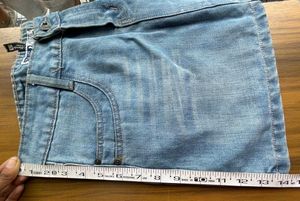 ✨ Trendy Denim Skirt + Crop Top Combo Set ✨