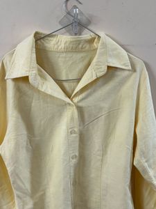 Light Yellow Classic Button-Up Shirt