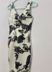 Black White Floral Print Dress