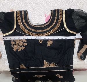 Elegant Black &amp; Gold Embroidered Gown