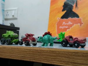 Dinosaur & Vehicle Toy Set of 4